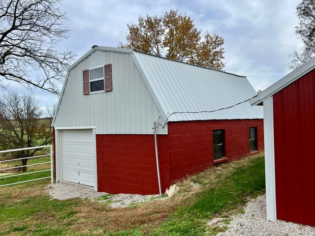 308 State Highway H, Elkland, MO 65644