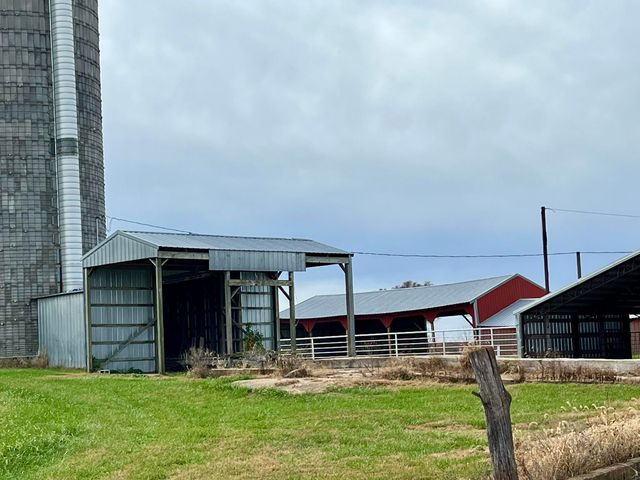 308 State Highway H, Elkland, MO 65644