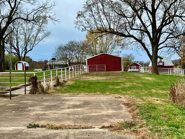 308 State Highway H, Elkland, MO 65644