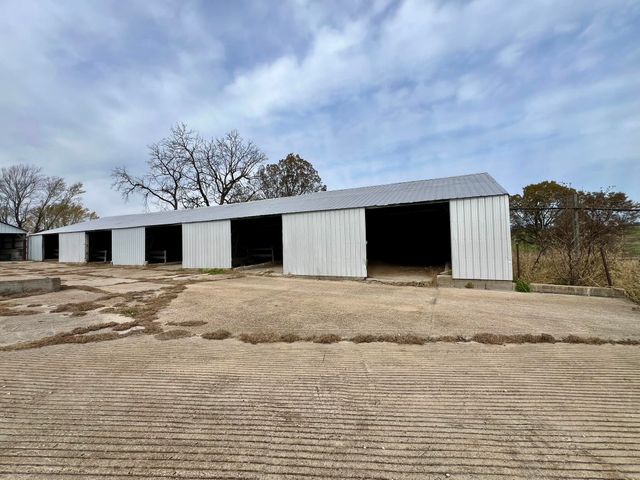 308 State Highway H, Elkland, MO 65644