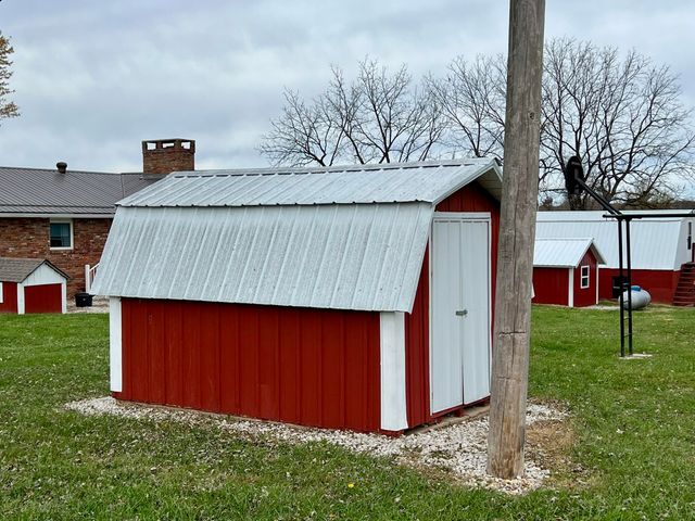 308 State Highway H, Elkland, MO 65644