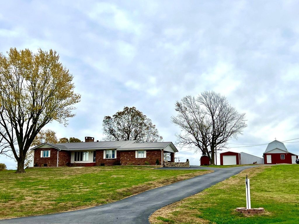 308 State Highway H, Elkland, MO 65644