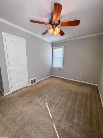 19389 Roscommon Street, Harper Woods, MI 48225