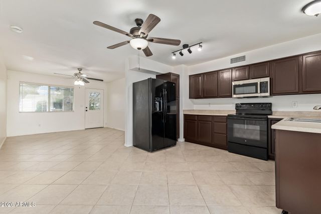 17833 N 26TH Street, Phoenix, AZ 85032