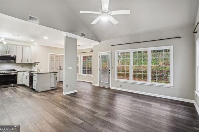 2120 Sweetbirch Trail, Lawrenceville, GA 30044