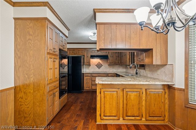 1311 Weeks Lane, Fort Smith, AR 72903