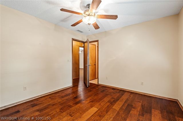 1311 Weeks Lane, Fort Smith, AR 72903