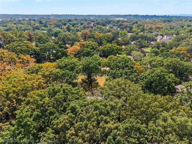1311 Weeks Lane, Fort Smith, AR 72903