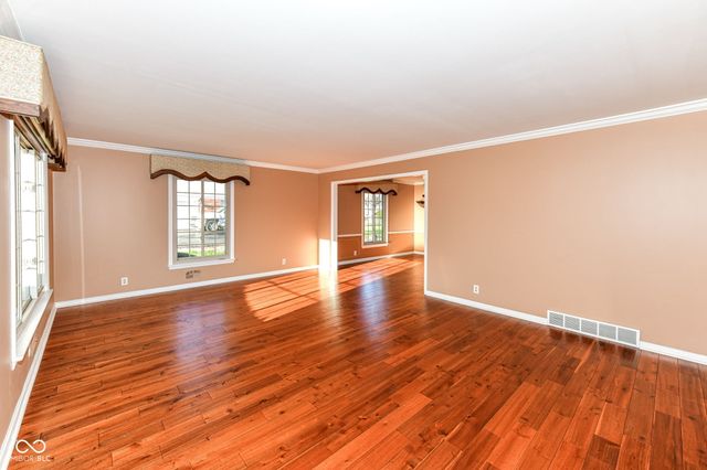 5319 Brendonridge Road, Indianapolis, IN 46226