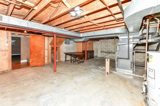 5319 Brendonridge Road, Indianapolis, IN 46226