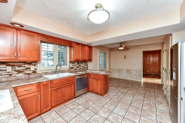 5319 Brendonridge Road, Indianapolis, IN 46226