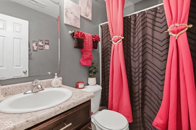 3720 Boundary Bay Drive, Indianapolis, IN 46217