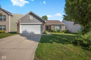 3720 Boundary Bay Drive, Indianapolis, IN 46217