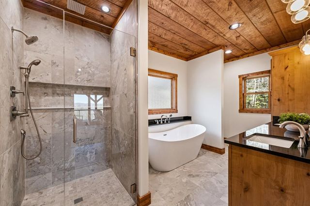 290 Weaver Creek Overlook, Blue Ridge, GA 30513