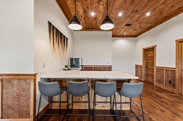 290 Weaver Creek Overlook, Blue Ridge, GA 30513