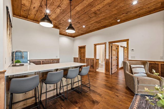 290 Weaver Creek Overlook, Blue Ridge, GA 30513