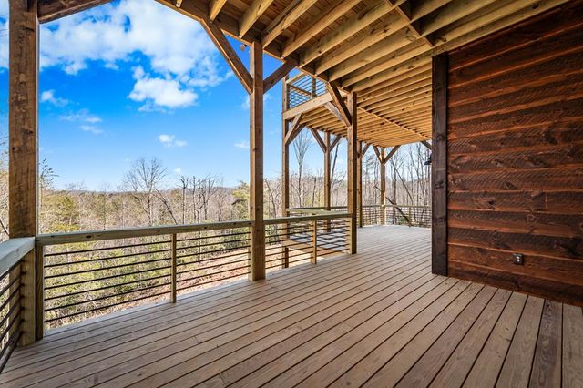 290 Weaver Creek Overlook, Blue Ridge, GA 30513