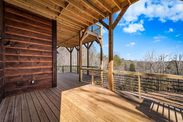 290 Weaver Creek Overlook, Blue Ridge, GA 30513