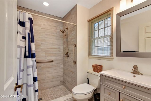 1541 Alpen Lane, Toms River, NJ 08755