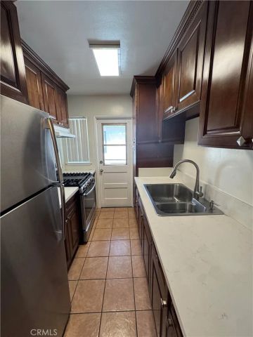 1138 Western Avenue D, Glendale, CA 91201