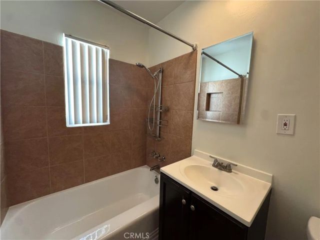1138 Western Avenue D, Glendale, CA 91201
