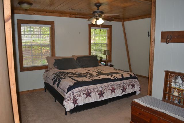 71 Miller Cove Circle, Signal Mountain, TN 37377