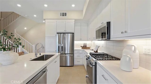 1345 Snowberry Place, Montebello, CA 90640