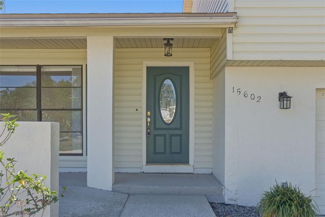 15602 FARNSWORTH LANE, Tampa, FL 33624