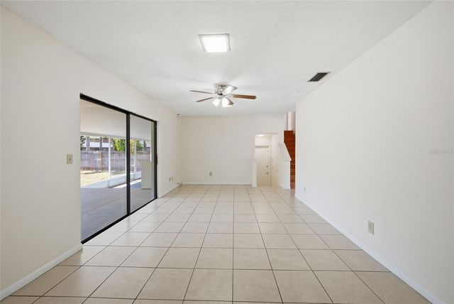 15602 FARNSWORTH LANE, Tampa, FL 33624