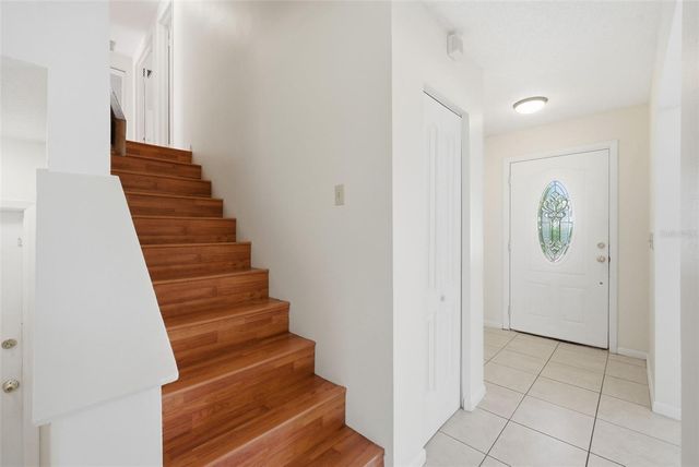 15602 FARNSWORTH LANE, Tampa, FL 33624