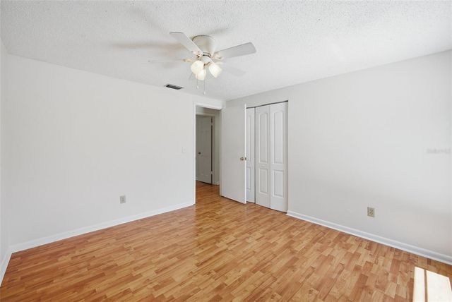 15602 FARNSWORTH LANE, Tampa, FL 33624