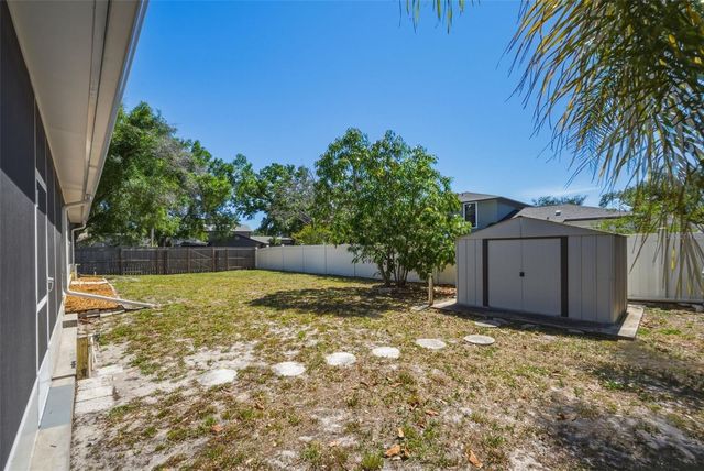 15602 FARNSWORTH LANE, Tampa, FL 33624