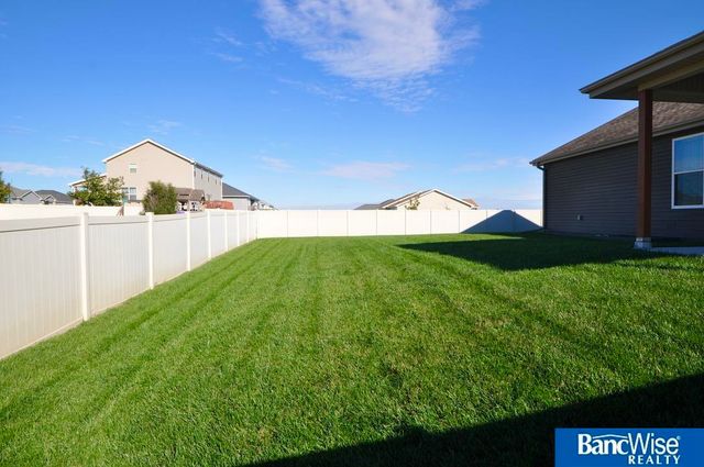 3123 N 93rd Court, Lincoln, NE 68507