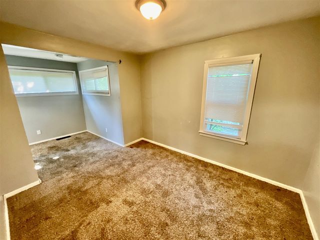 535 Orange Street, Jackson, MI 49202
