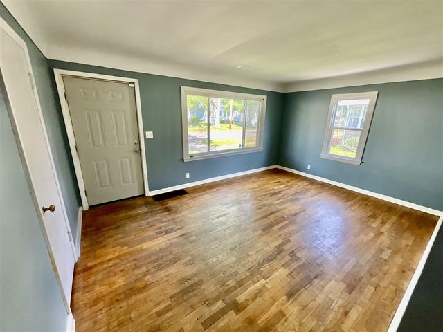 535 Orange Street, Jackson, MI 49202
