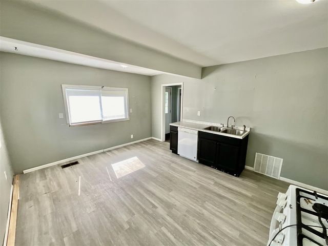 535 Orange Street, Jackson, MI 49202