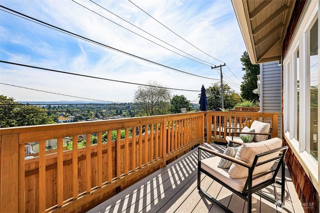 4205 34th Avenue S, Seattle, WA 98118