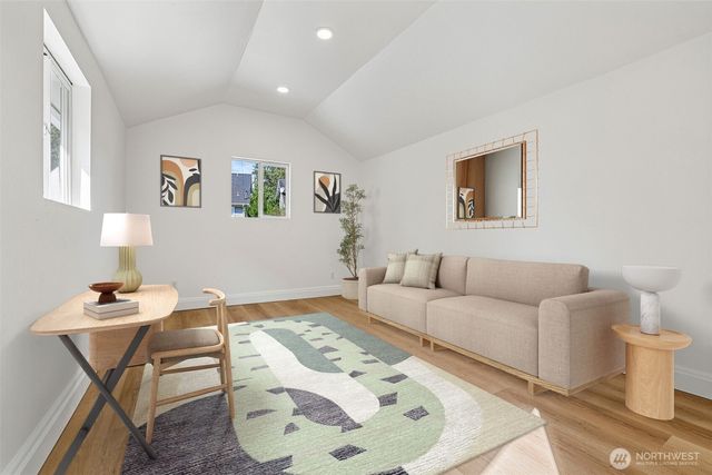 4205 34th Avenue S, Seattle, WA 98118