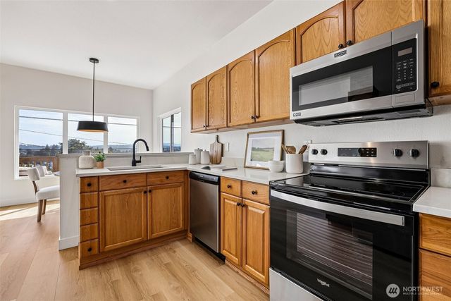 4205 34th Avenue S, Seattle, WA 98118