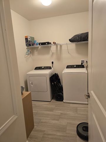 2 Winslow Lane 410, Grafton, MA 01536
