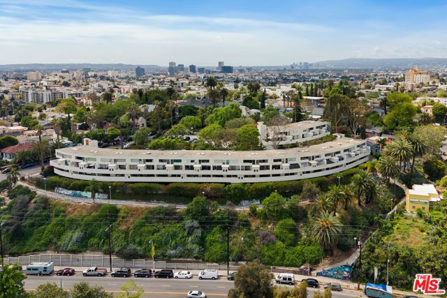 1701 Clinton Street 321, Los Angeles, CA 90026