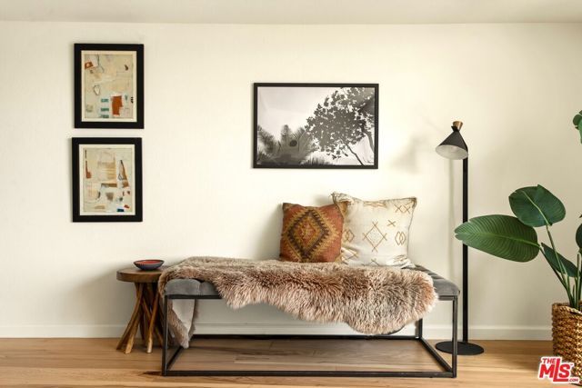 1701 Clinton Street 321, Los Angeles, CA 90026