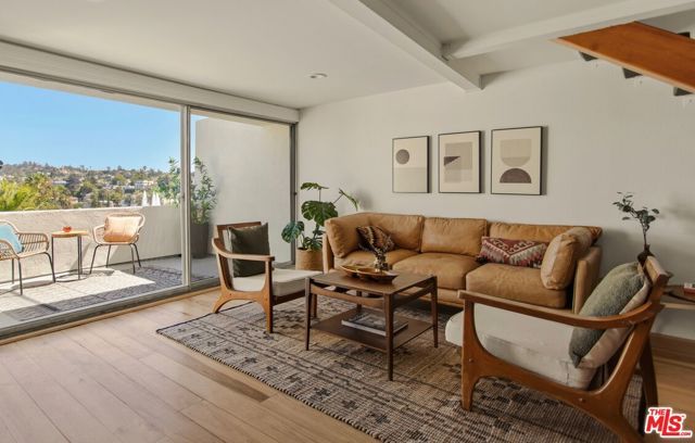 1701 Clinton Street 321, Los Angeles, CA 90026