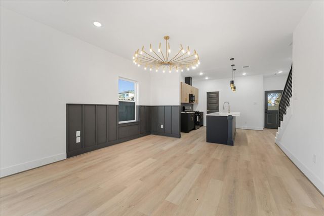 1025 Calvin Avenue, Houston, TX 77088