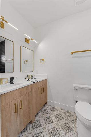 1025 Calvin Avenue, Houston, TX 77088