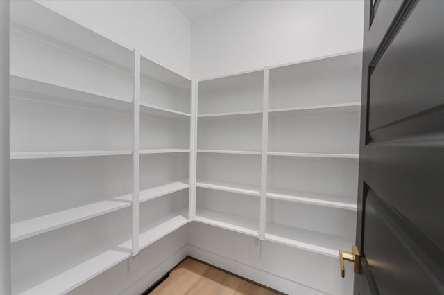 1025 Calvin Avenue, Houston, TX 77088