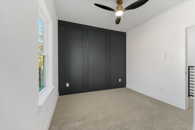 1025 Calvin Avenue, Houston, TX 77088