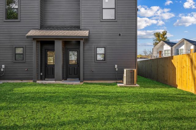 1025 Calvin Avenue, Houston, TX 77088