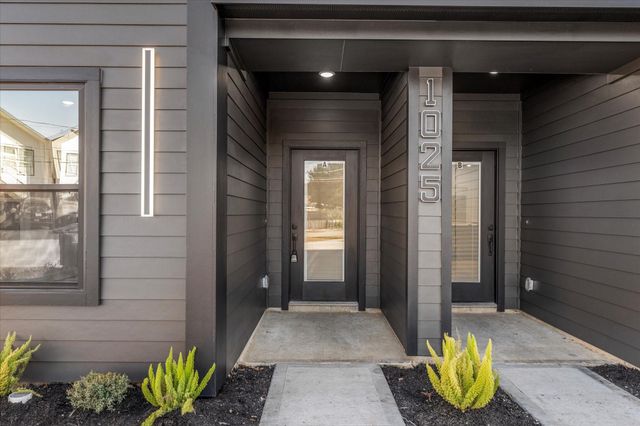 1025 Calvin Avenue, Houston, TX 77088