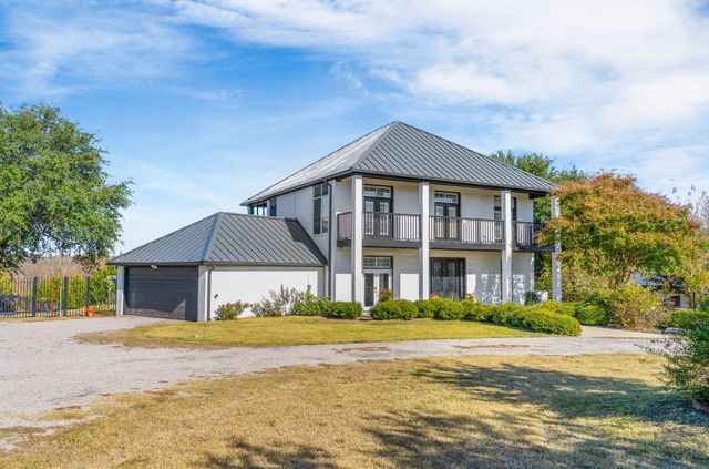7811 Fm 902, Sherman, TX 75092